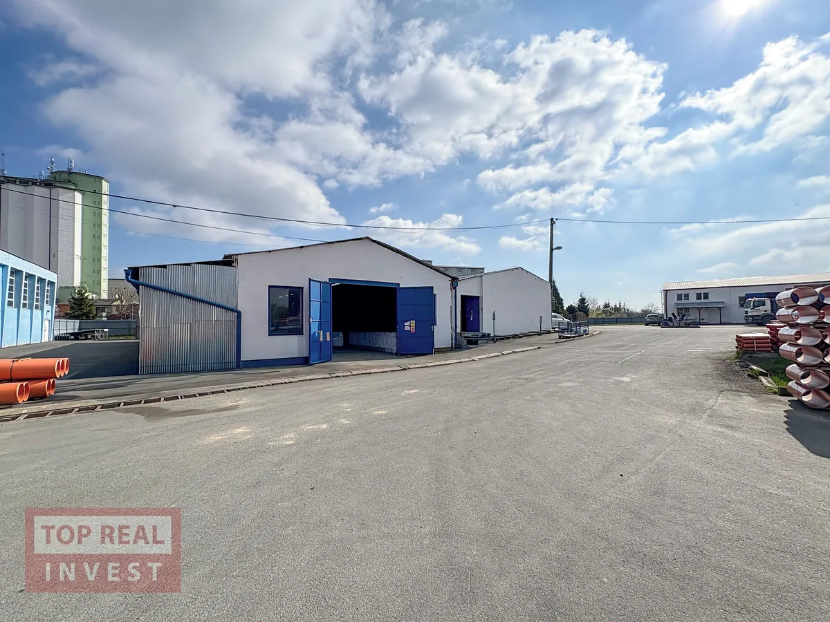 Pronájem skladového prostoru 645 m²